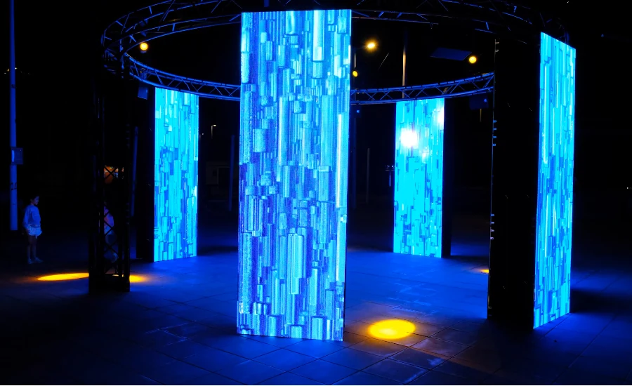 Infinite Reflections installation